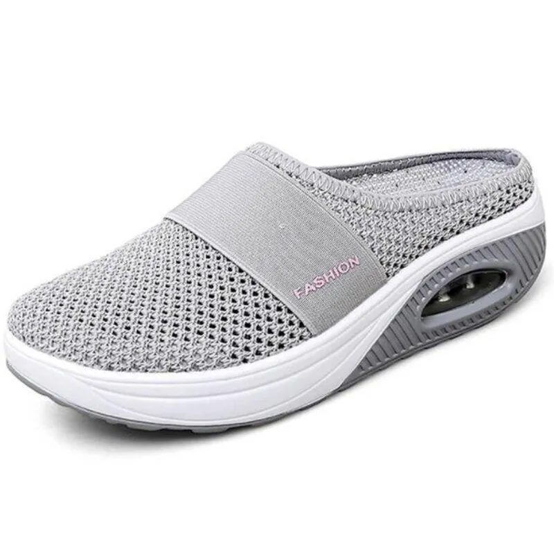 Air-cushioned slip-on hiking shoes