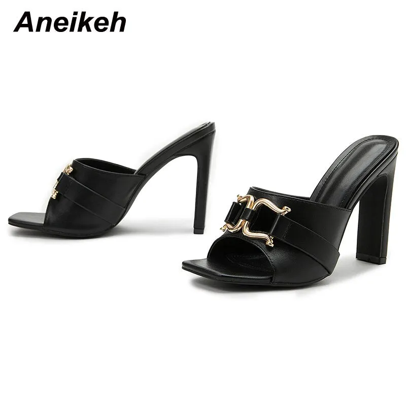 Aneikeh Beach Mules Sandals