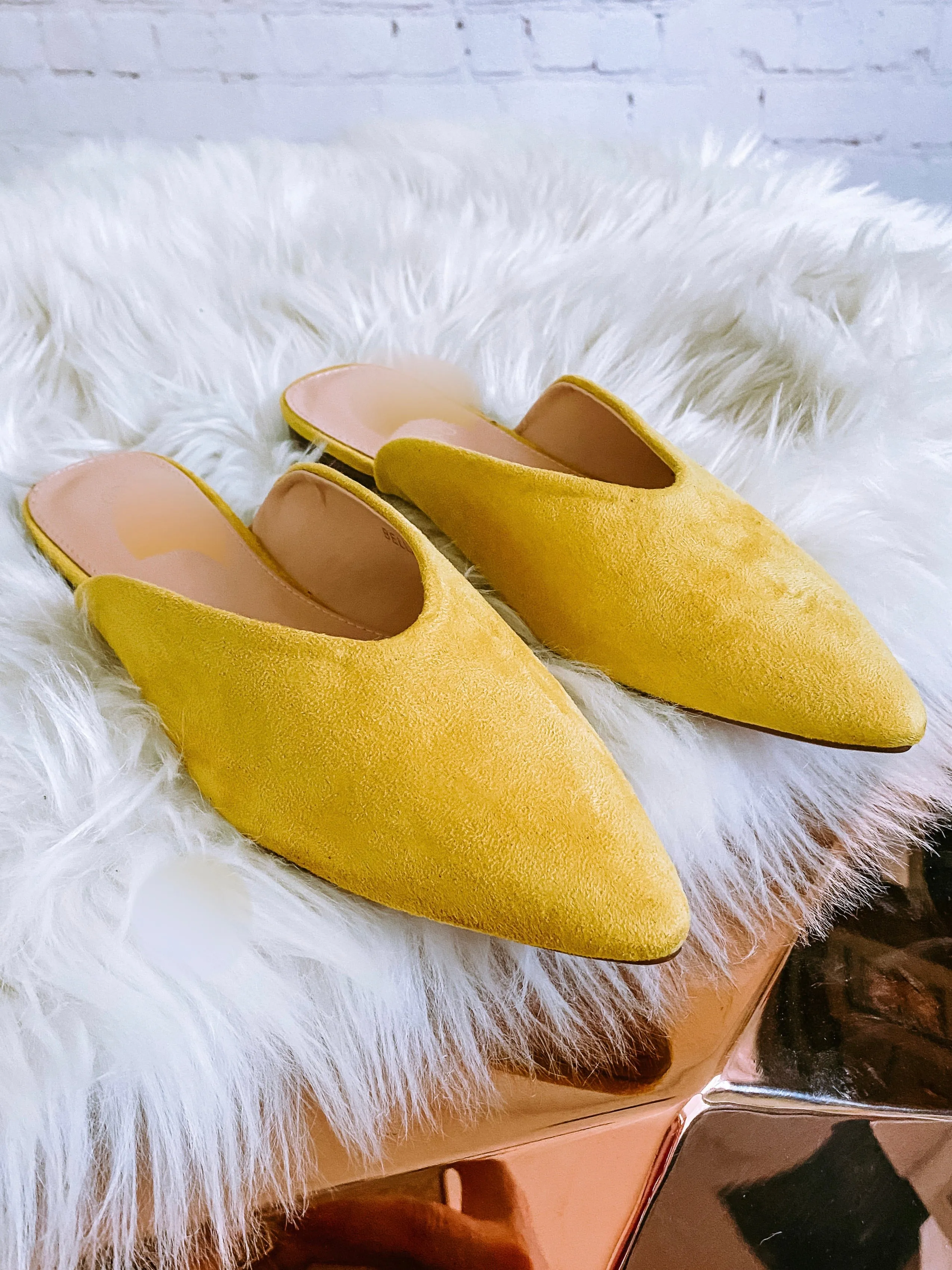 Bella Vita Mules: Mustard