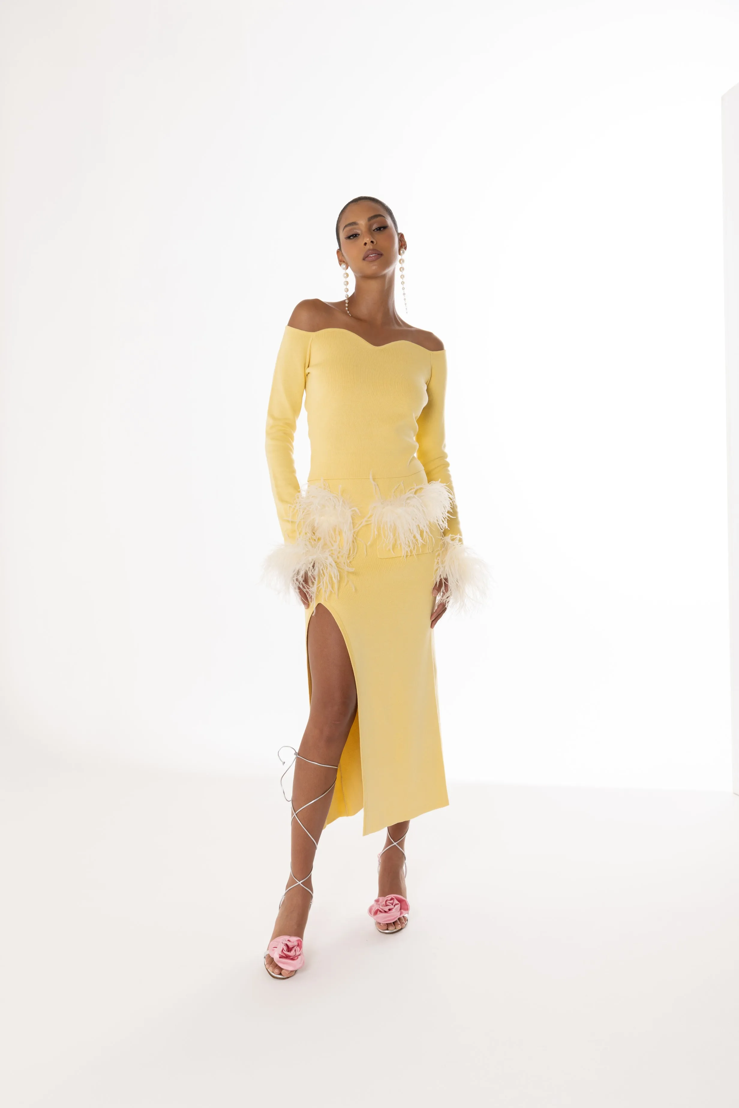 Butter Yellow Vanilla Knit Skirt With Feathers