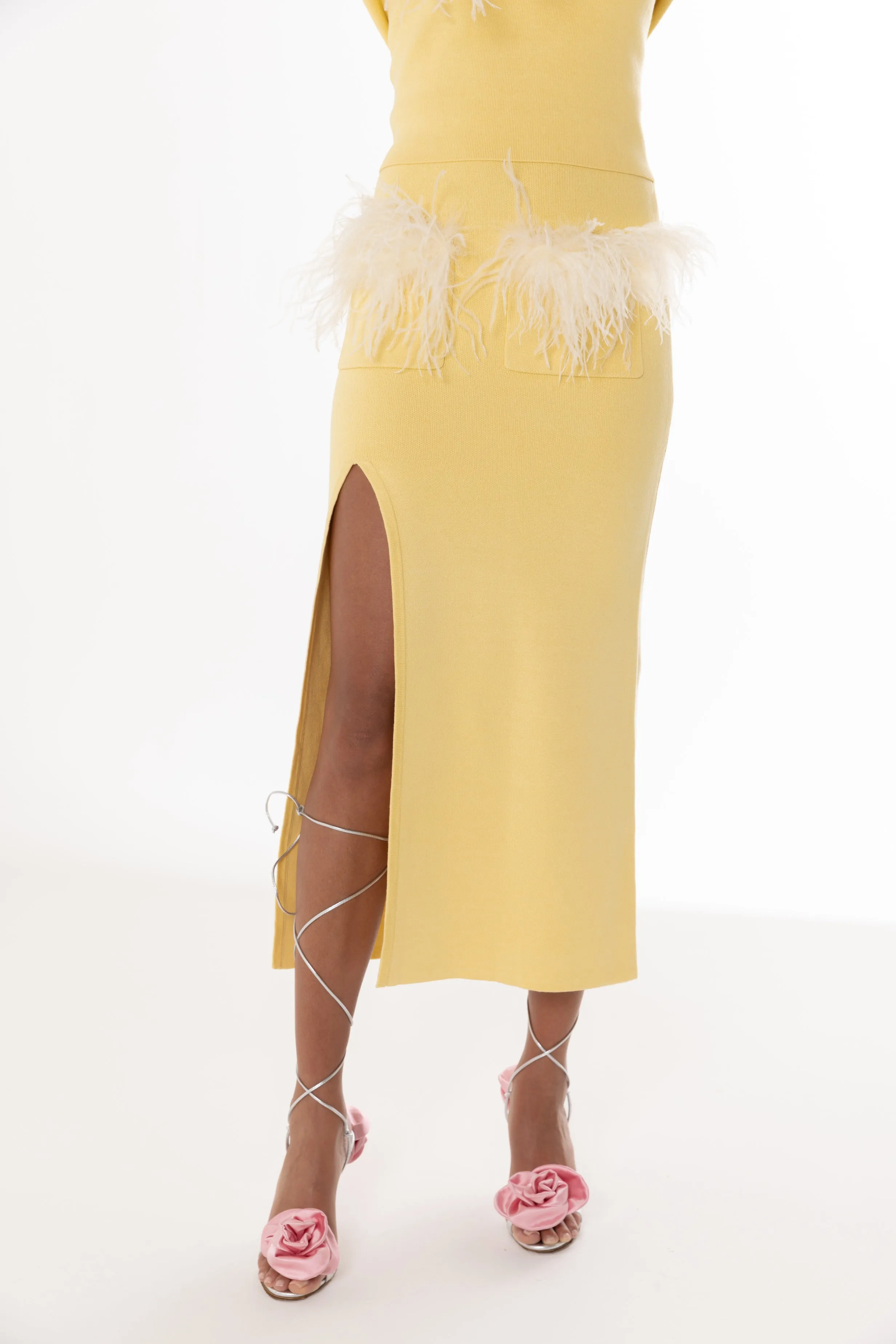 Butter Yellow Vanilla Knit Skirt With Feathers