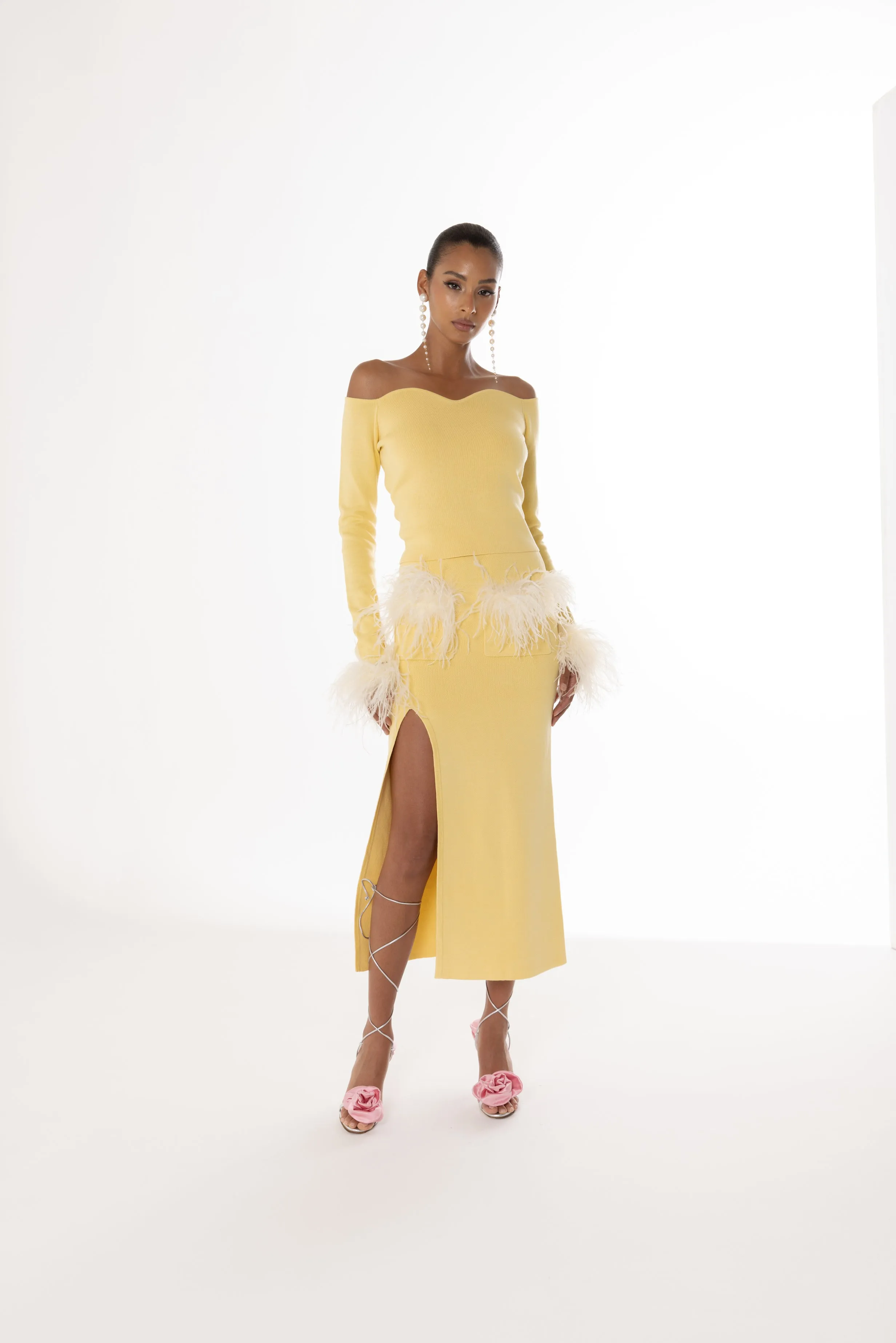 Butter Yellow Vanilla Knit Skirt With Feathers