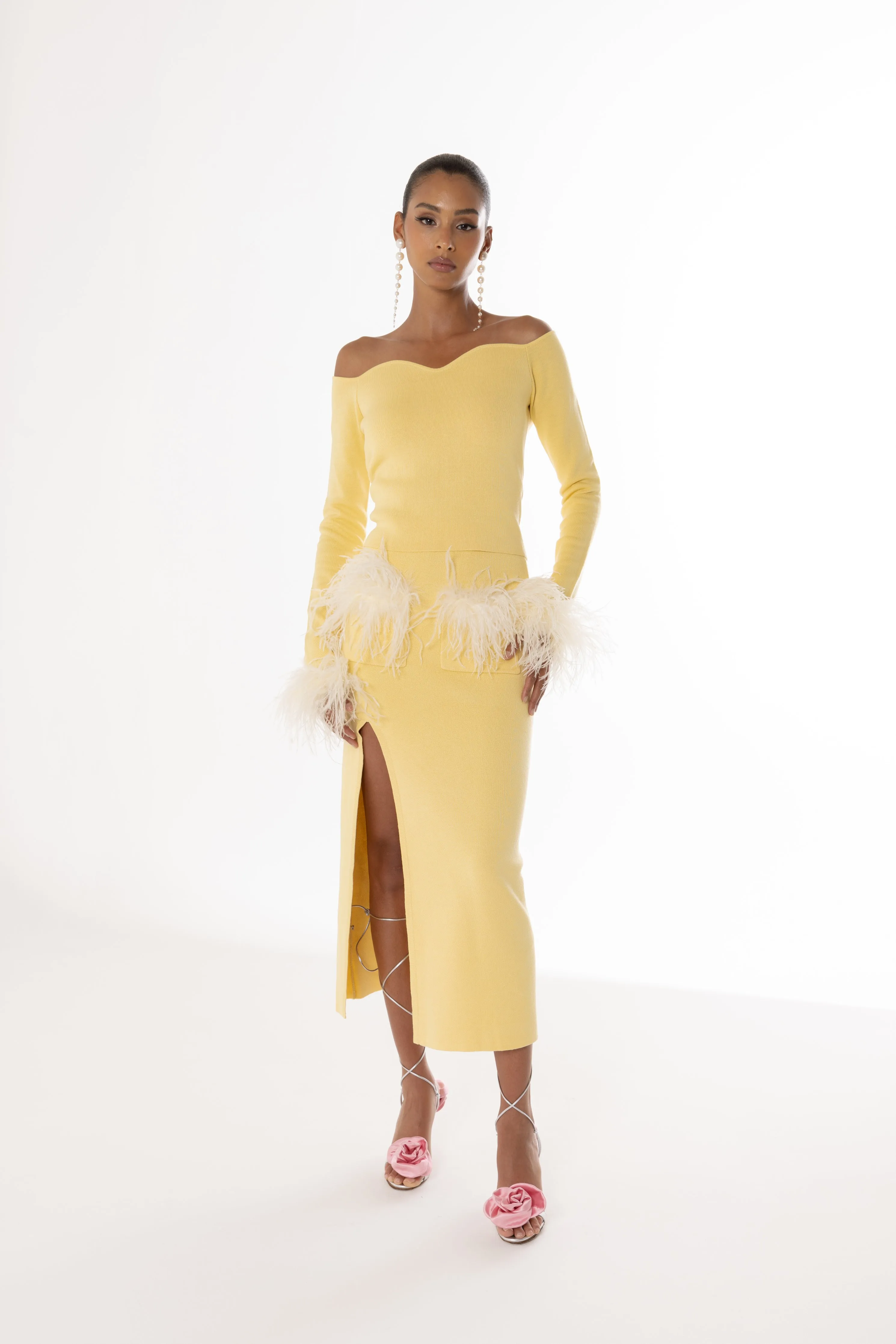 Butter Yellow Vanilla Knit Skirt With Feathers