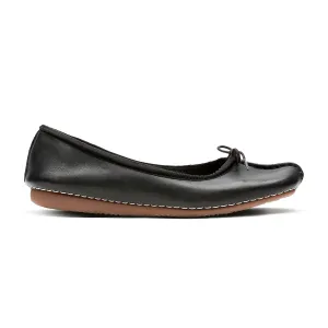 Clarks Freckle Ice - Shoes - Black Leather - 203529295 - E Width (Wide Fit)