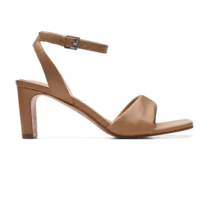 Clarks Seren65 Strap Sandals (Standard Fit)