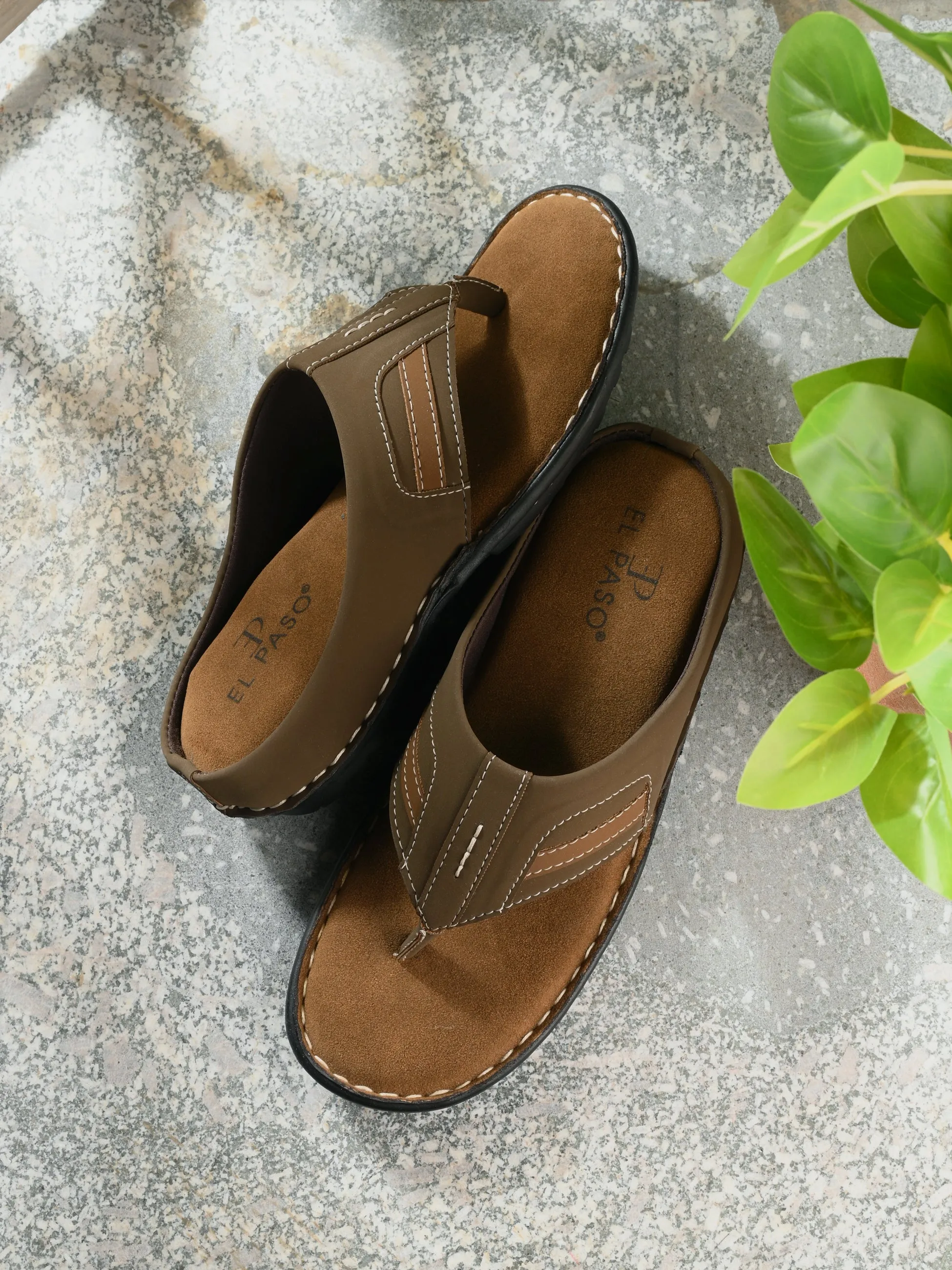 Classic Chestnut Leather Thong Sandal
