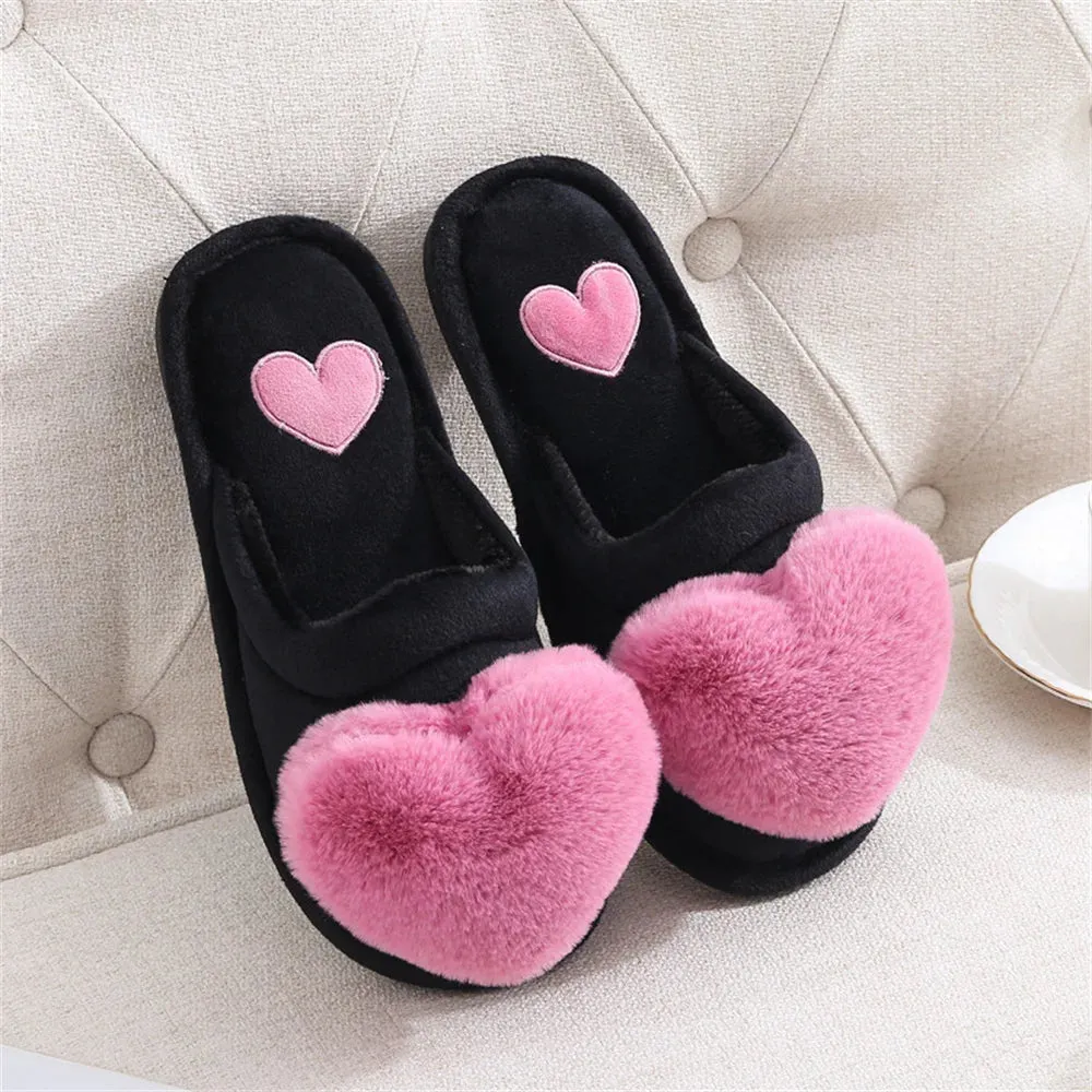 Cute Heart Pattern Women’s Plush Indoor Slippers