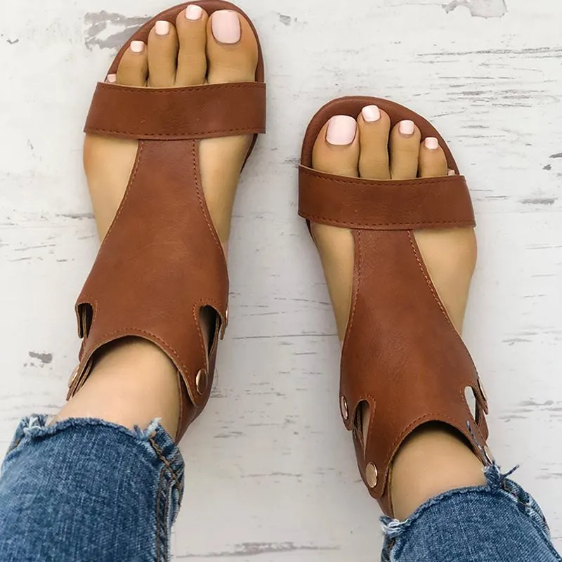 Fashion Cutout Buckle Metal Flat Sandals