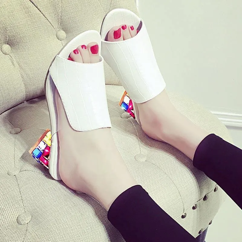 Fashion Heel Sandals Women Flats Flower Elegant Peep Toe Sandals