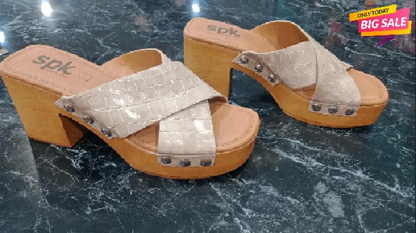 Gante Beige Moreda sandals