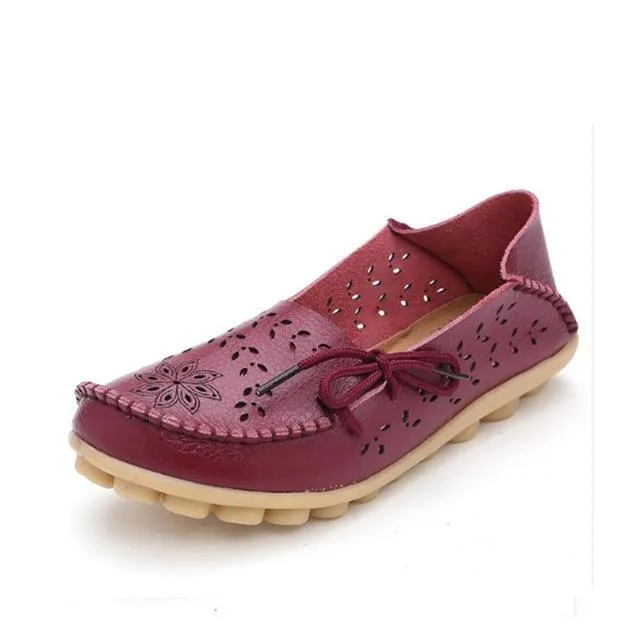 Genuine Leather Flat Shoes women Gommino Moccasin Loafers