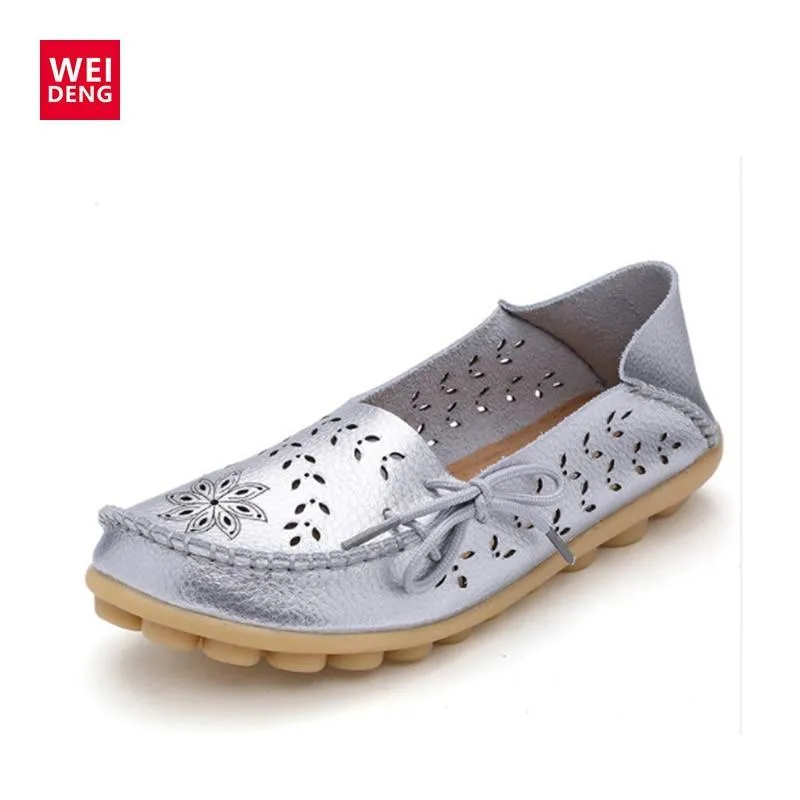 Genuine Leather Flat Shoes women Gommino Moccasin Loafers