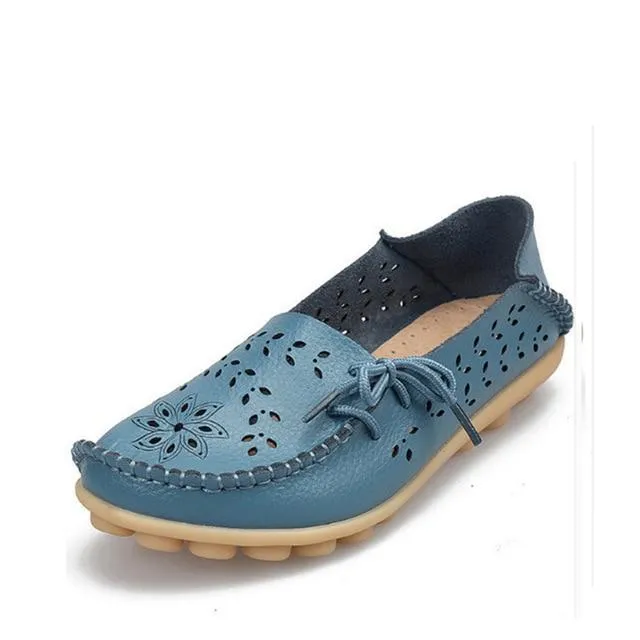 Genuine Leather Flat Shoes women Gommino Moccasin Loafers