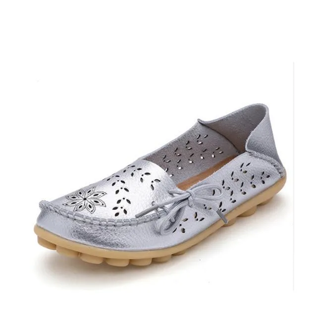Genuine Leather Flat Shoes women Gommino Moccasin Loafers