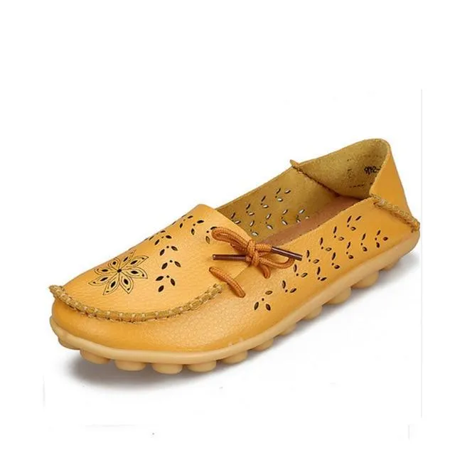 Genuine Leather Flat Shoes women Gommino Moccasin Loafers