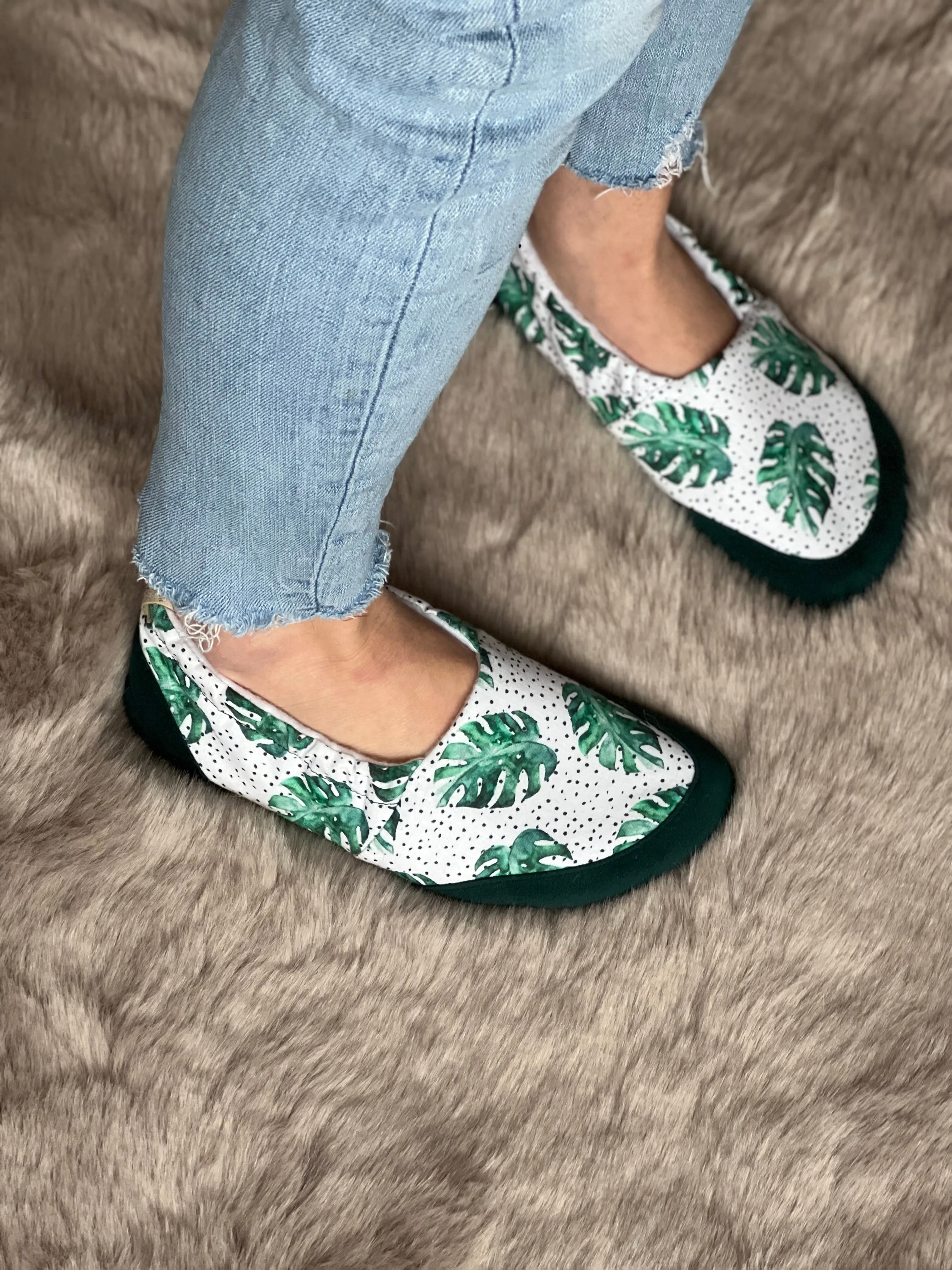 JadyLadys - Slip on shoe - Momma monstera