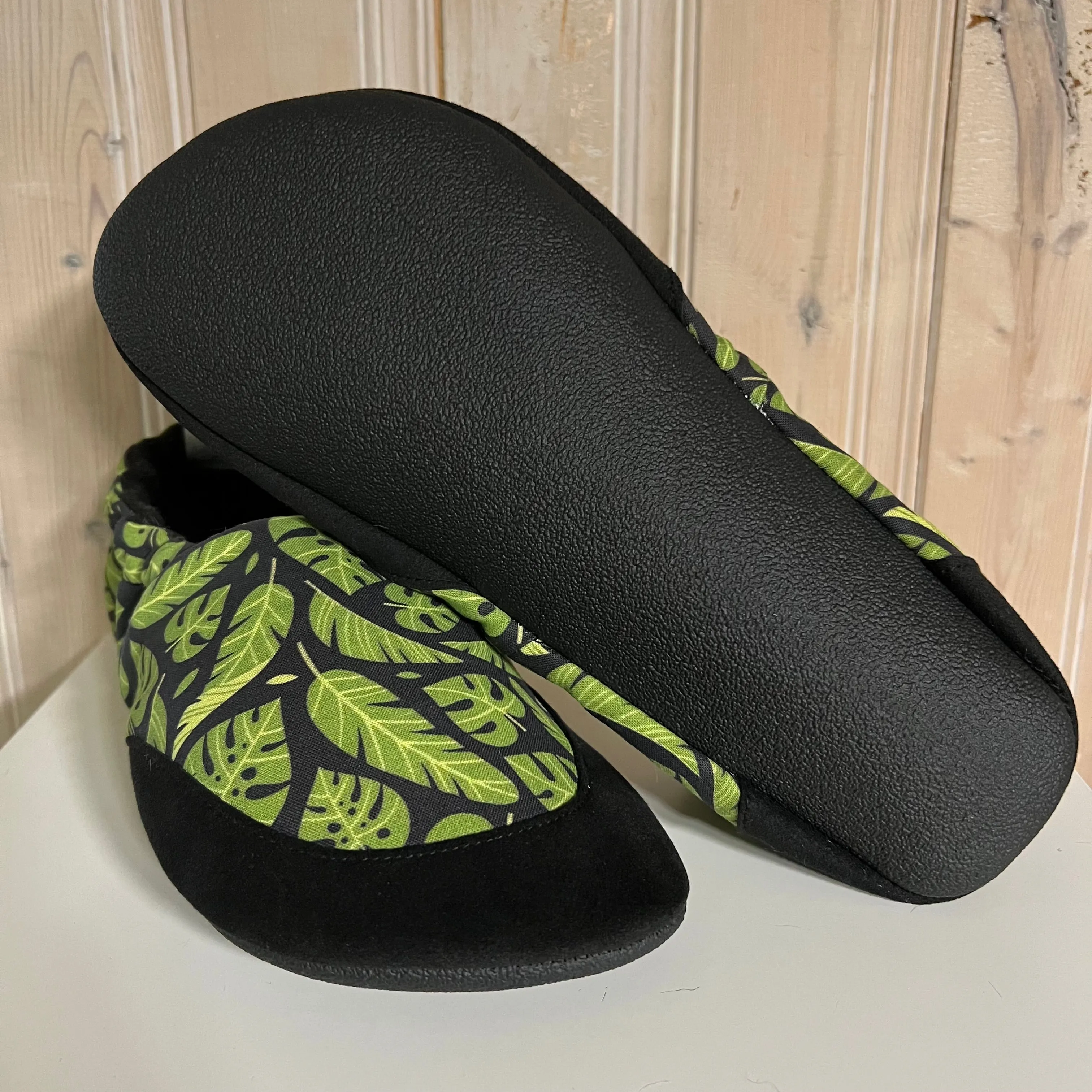 JadyLadys  Slip on shoe - Monstera momma