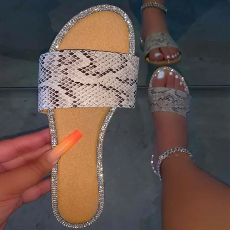 Leopard Pattern Rhinestone Flat Sandals