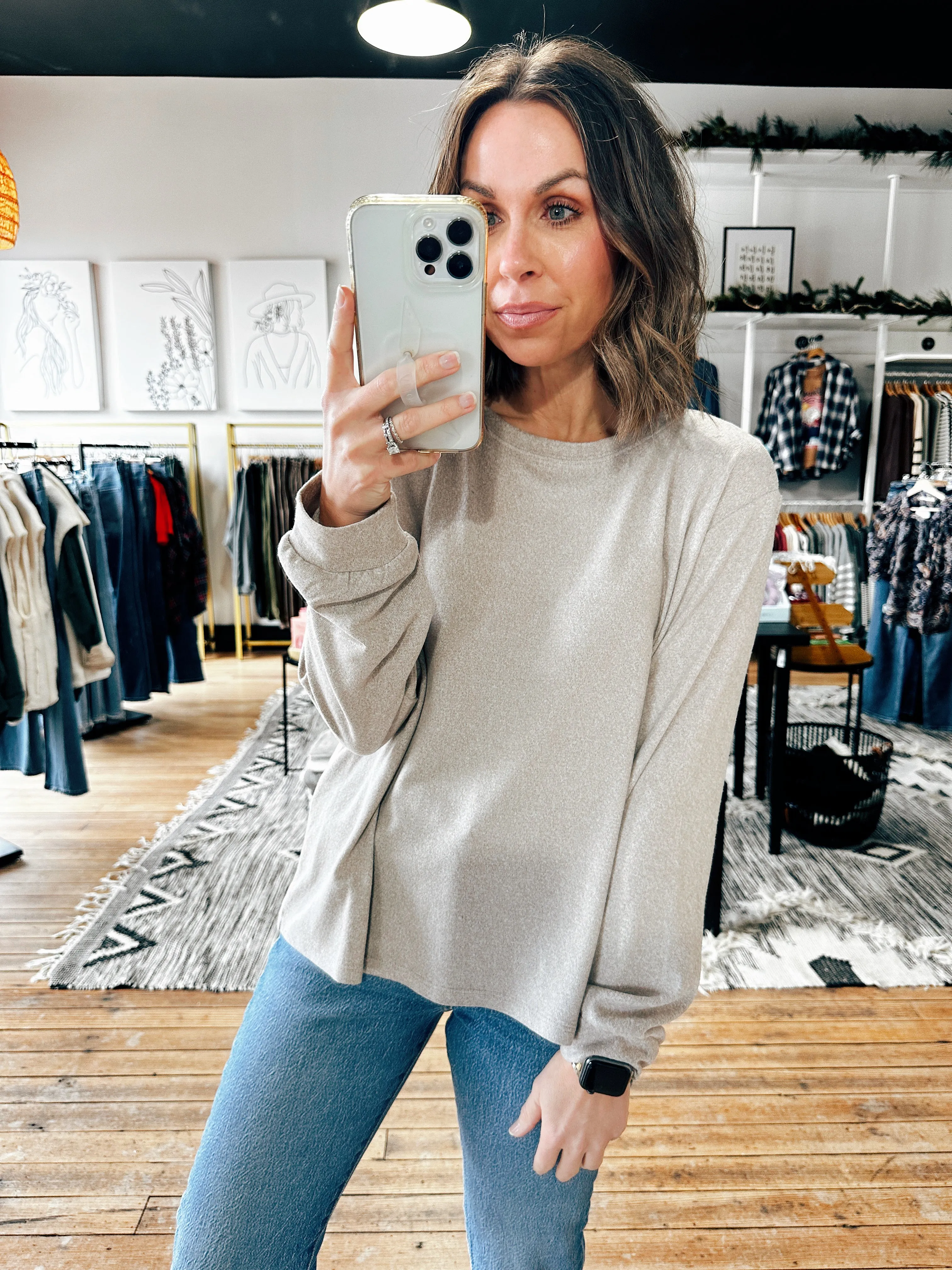 Leslie Basic Top- 5 Colors
