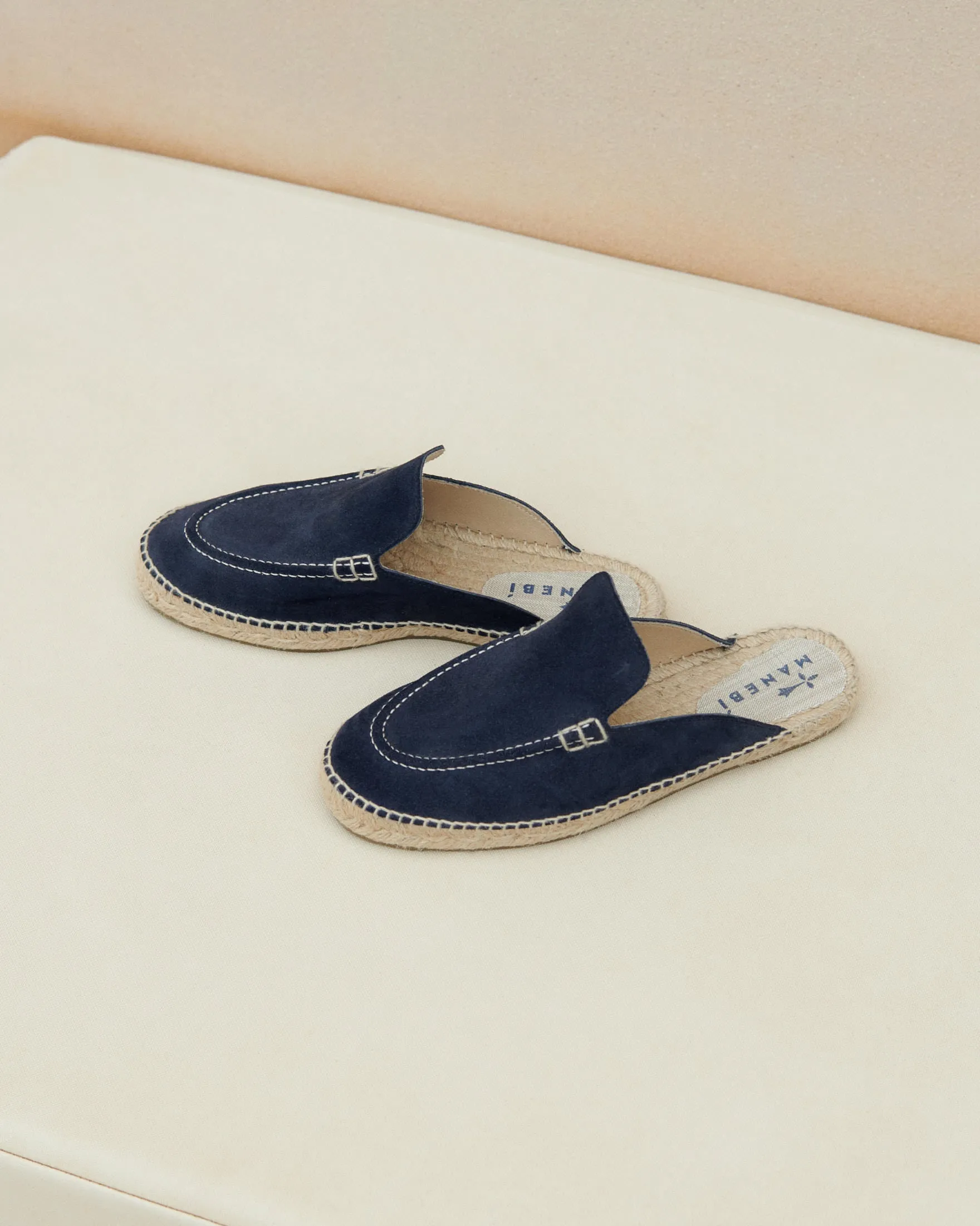 Luchtige espadrilles met flexibele zool – Cape Coastal Loafer Mule – Stylish & Comfortable Travel Shoes