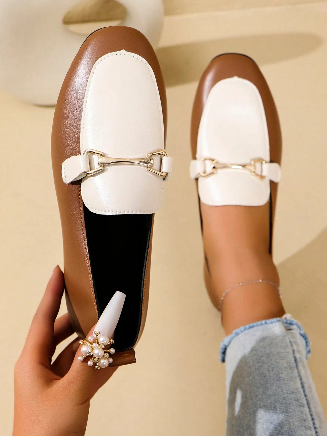 Metallic Buckle Casual Shallow-Mouth Flats