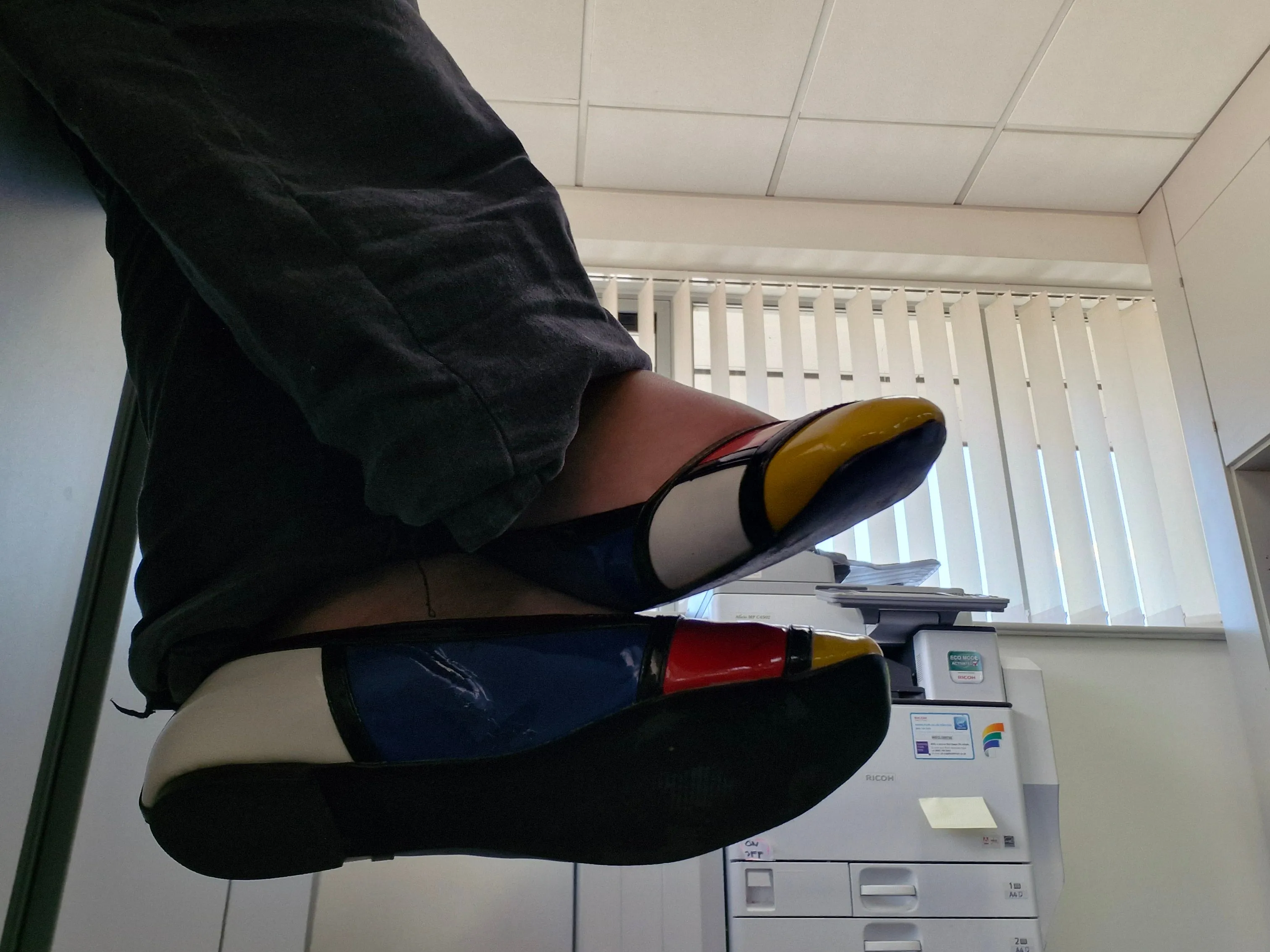 Patent Well Worn Flats / UK6
