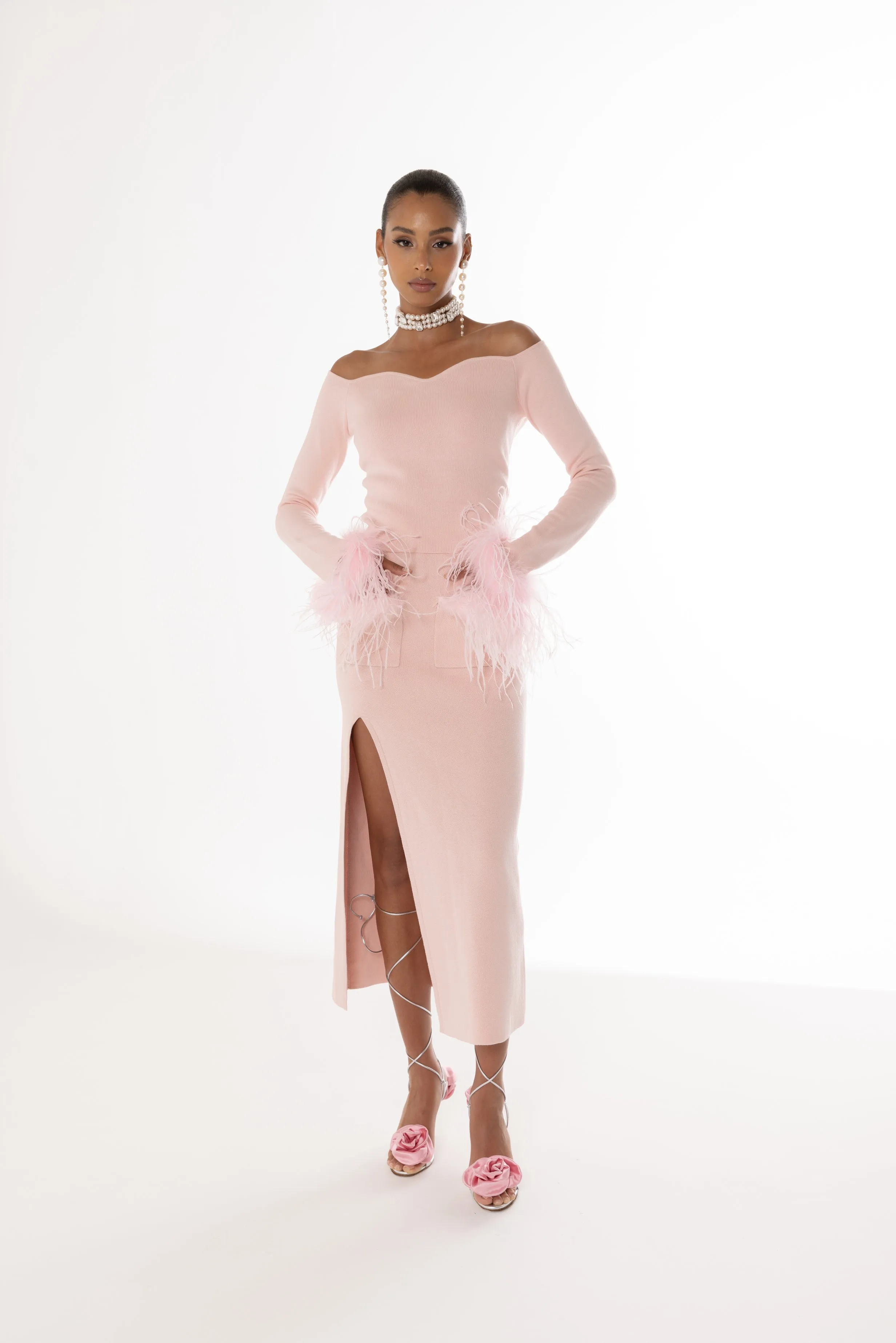 Powder Pink Vanilla Knit Skirt With Feathers