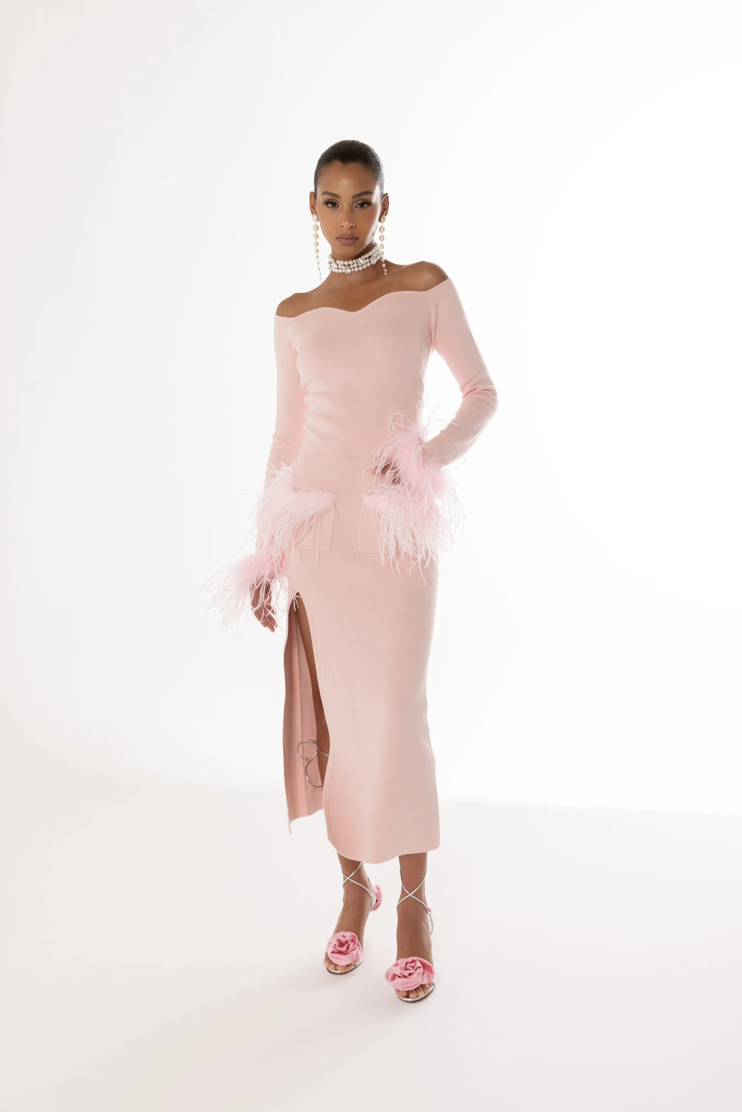 Powder Pink Vanilla Knit Skirt With Feathers
