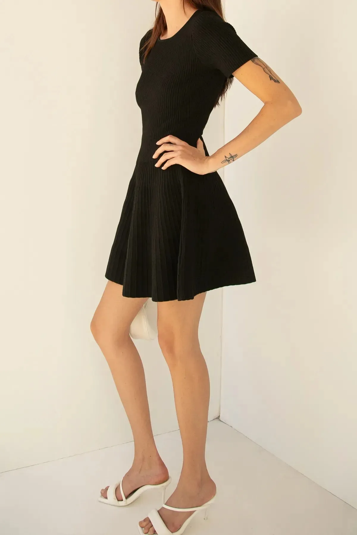 Ribbed Short Sleeve Mini Dress