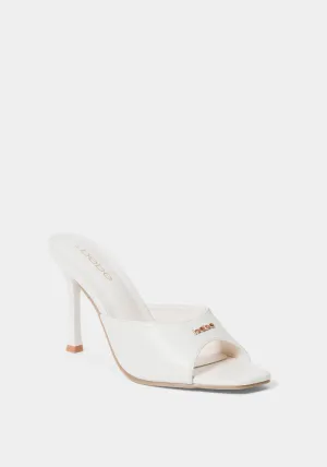 Ruthie Heel
