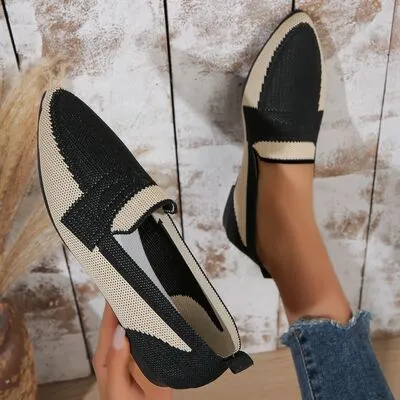 Slip-ons met contrasterend gaas en puntige neus