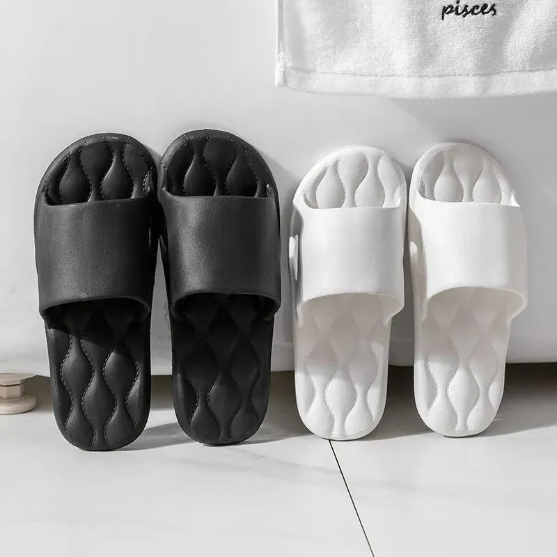 Slippery Sandals and Slippers for Men and Women Home Indoor Non-slip Mute Deodorant Guests Summer Slippers Bathroom Bath Couple Flip Flops