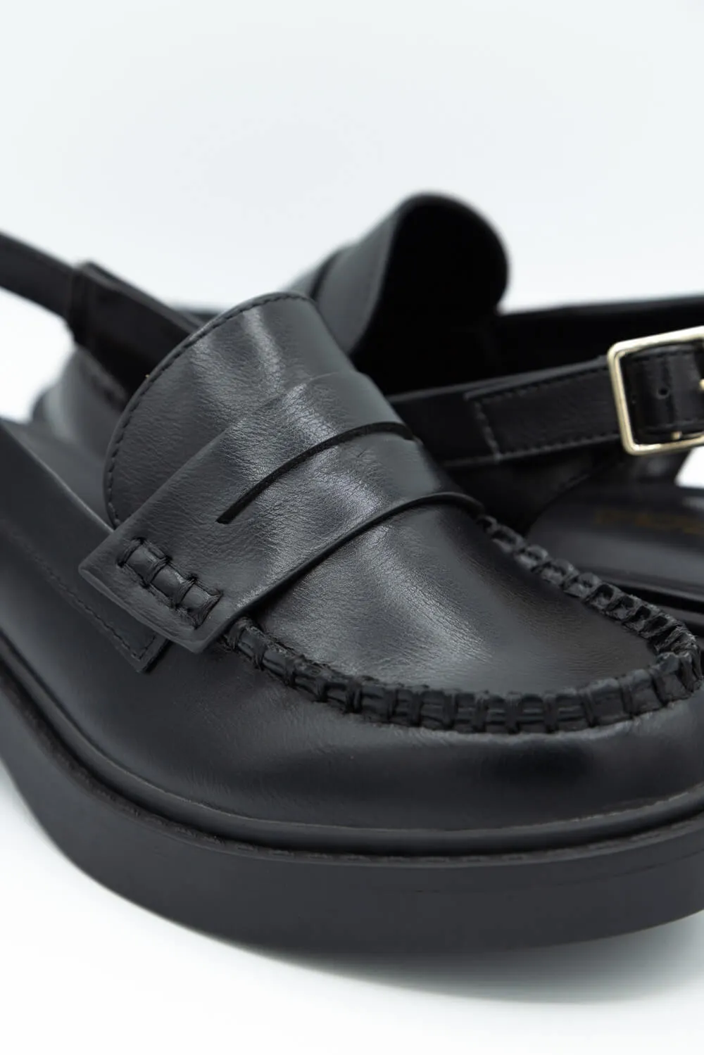 Soda Tarot Slingback Mules for Women in Black | TAROT-S BLACK