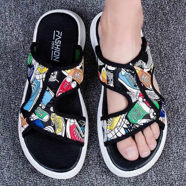 Summer Men's Slippers Fashion Outdoor Slides Indoor Non-slip Slippers Beach Flip Flops Personalized Men Slippers