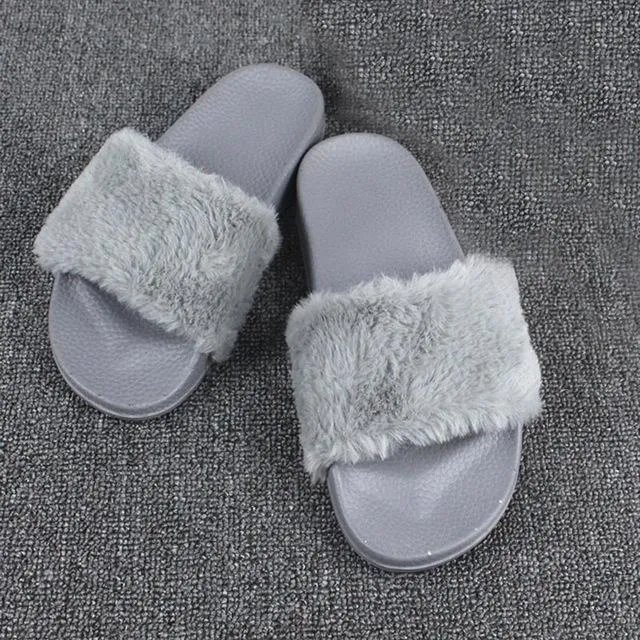 The Leadcat Slippers Sandals.