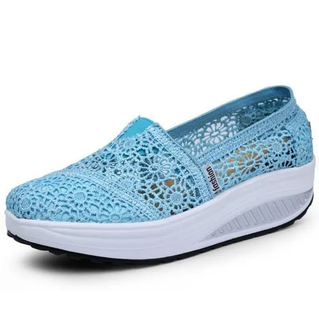 Women Loafers Soft Casual Shoes Openwork Lace Vamp Woman Creepers Slip On Flats Comfortable Women Shoes