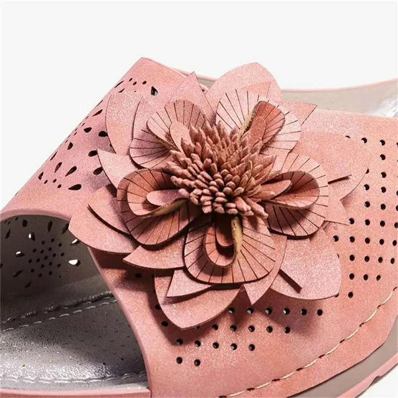 Women's Cute Soft Footbed Floral Deco Cutout Non-Slip Wedge Slippers