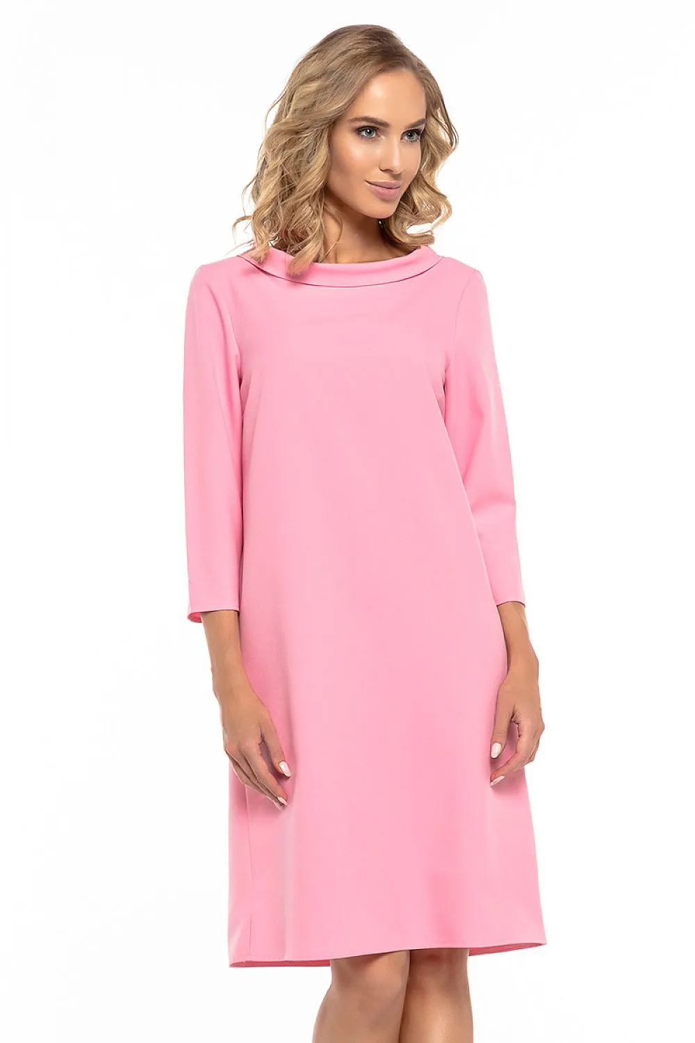 Women’s Red A-Line Day Dress with Short Sleeves and High Neckline