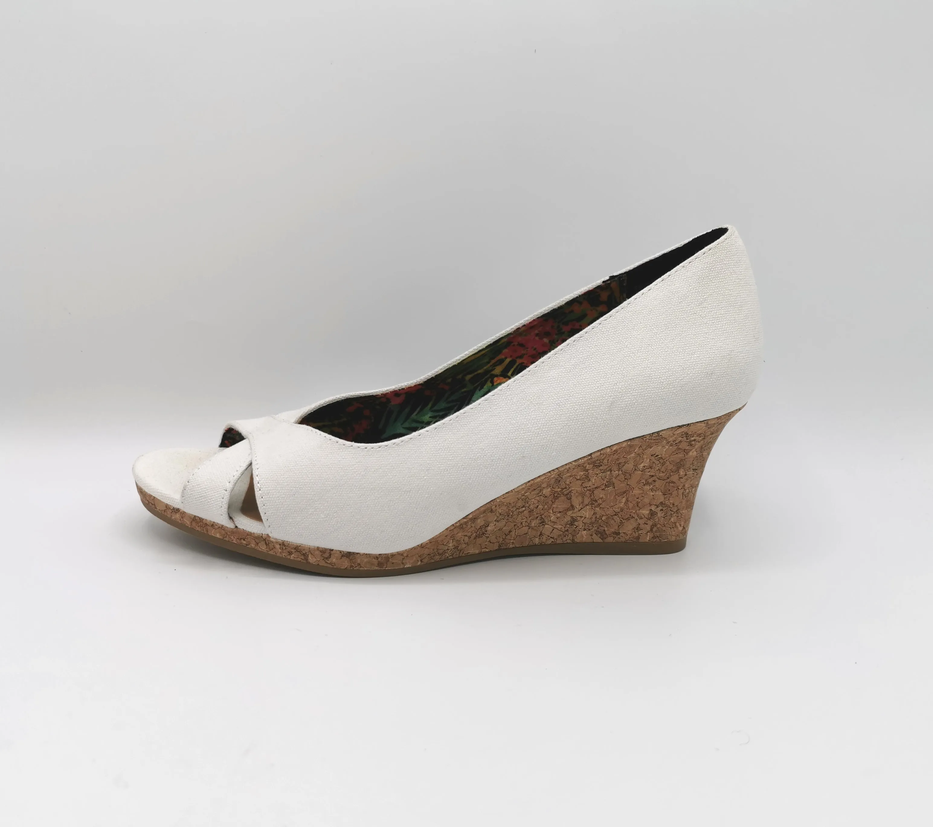 WOMENS SIZE 11 - DEXFLEX, Comfort Wedge Heel Sandals NWT B26