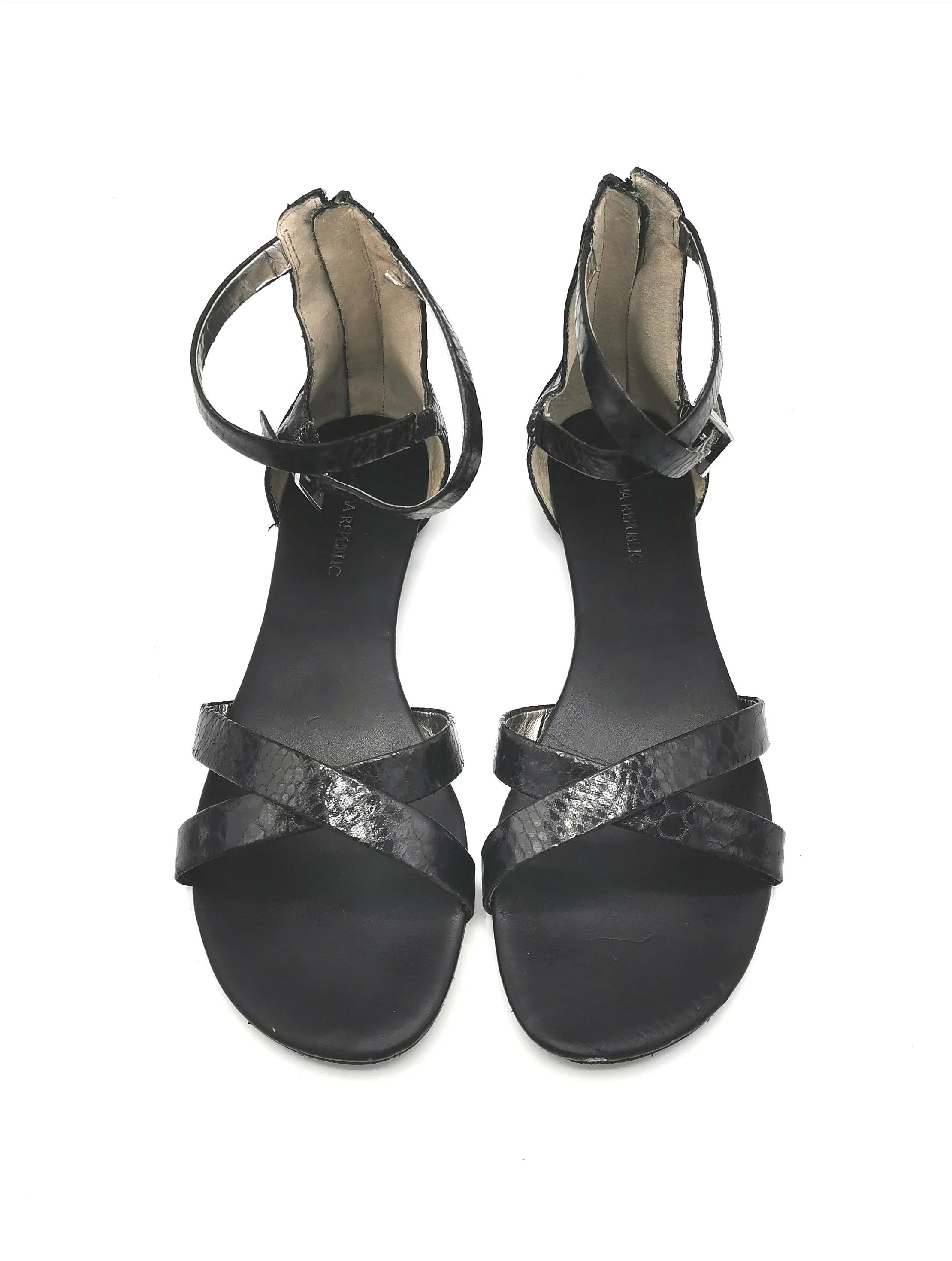 WOMENS SIZE 7.5 - BANANA REPUBLIC, Black Sandals VGUC B26